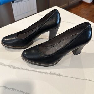 Tamaris- Leather Pump